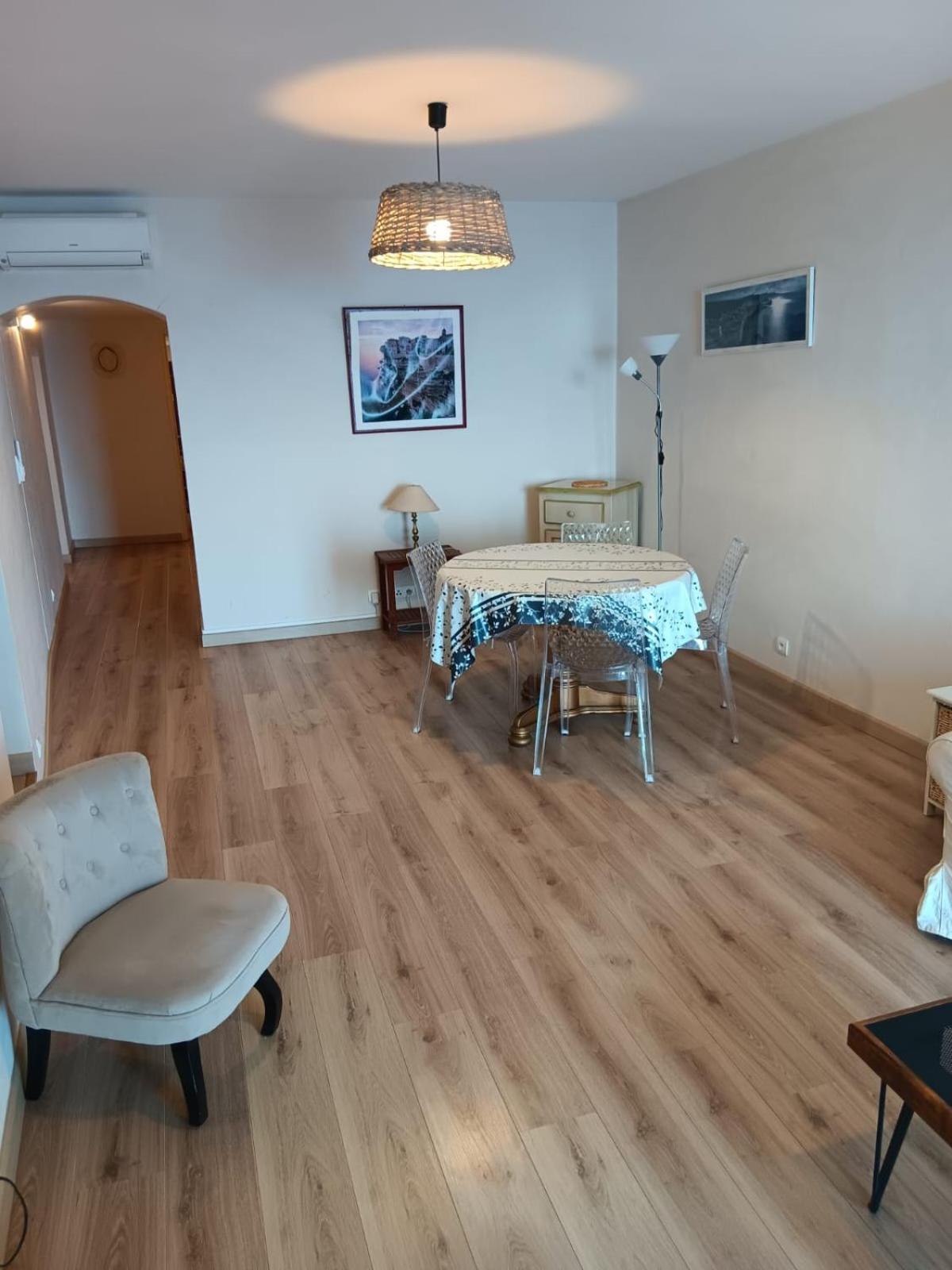 L'Escale Chambres Privees Chez L'Habitant Jfdl Bonifacio  Bilik gambar